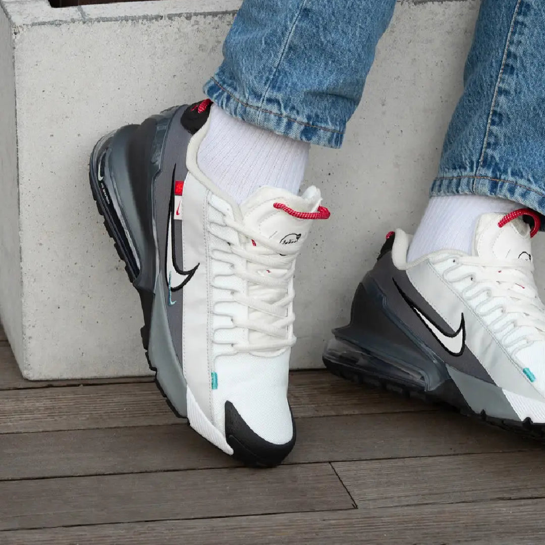 Nike Air Max Pulse Roam