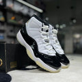 Nike Air Jordan 11 Retro