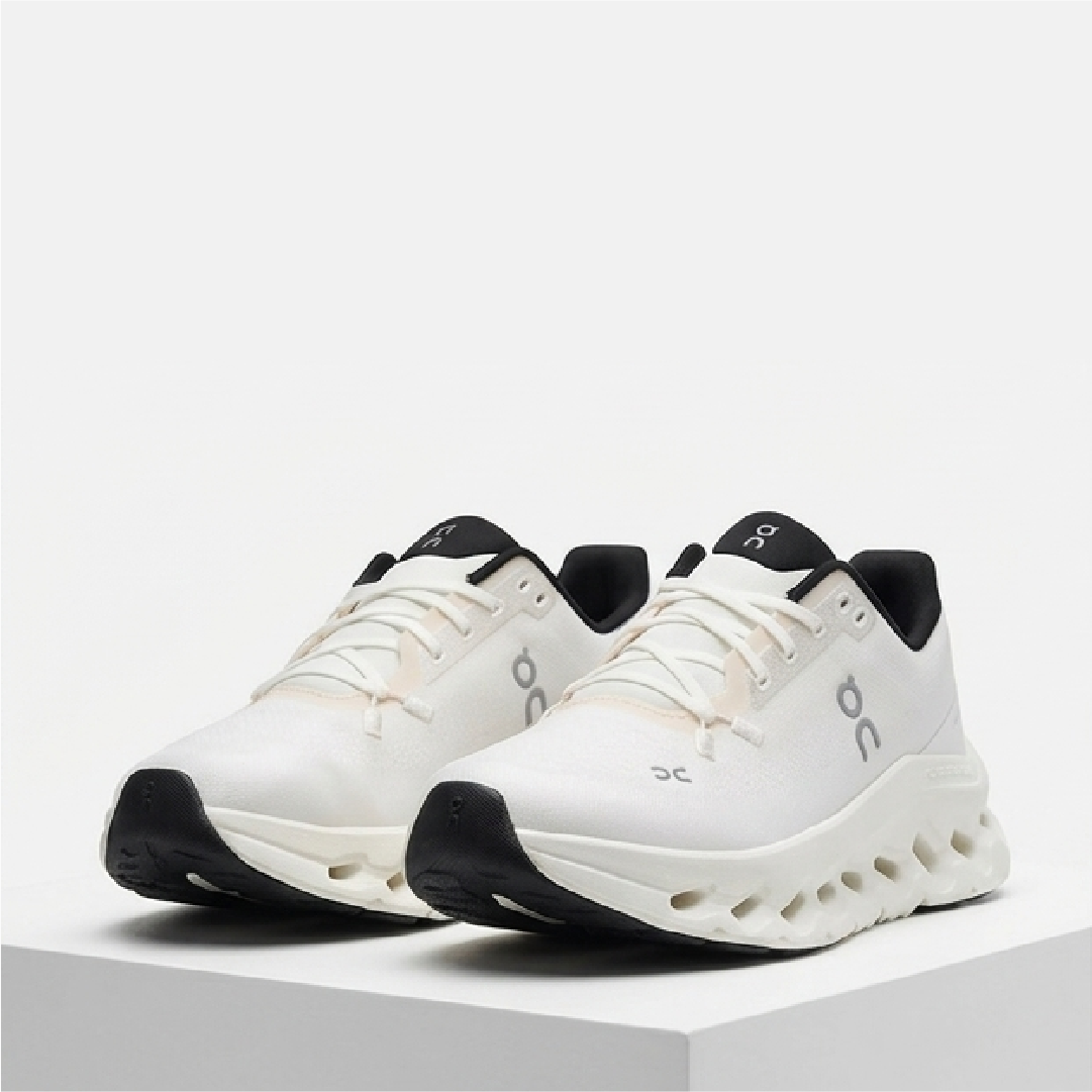 On Cloud Tilt - Mujer